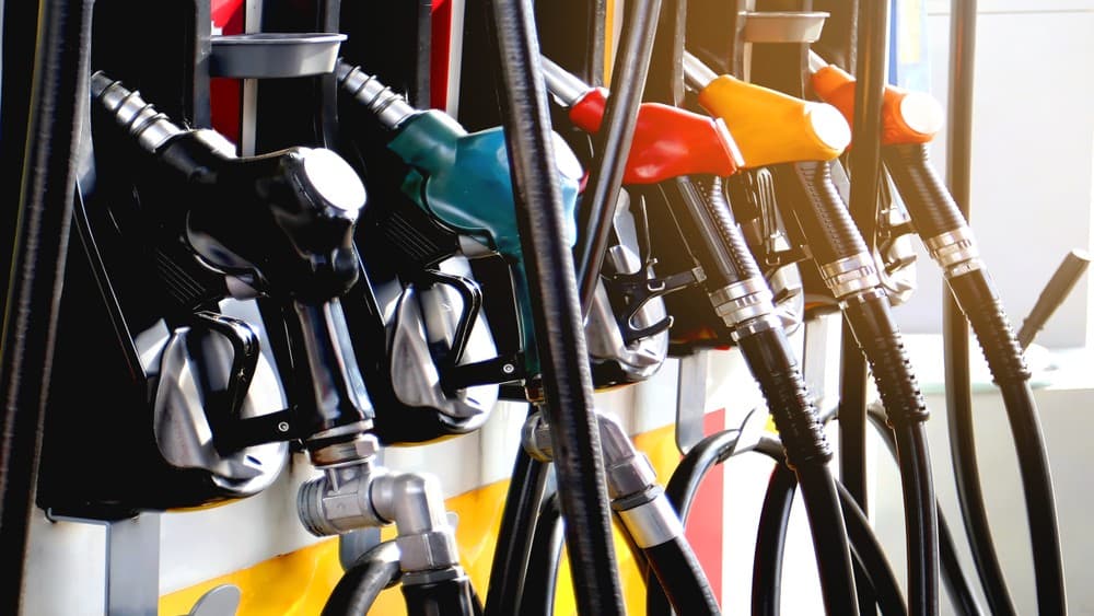 Modi Urges Indians to Conserve Fuel as Oil Shock Spreads