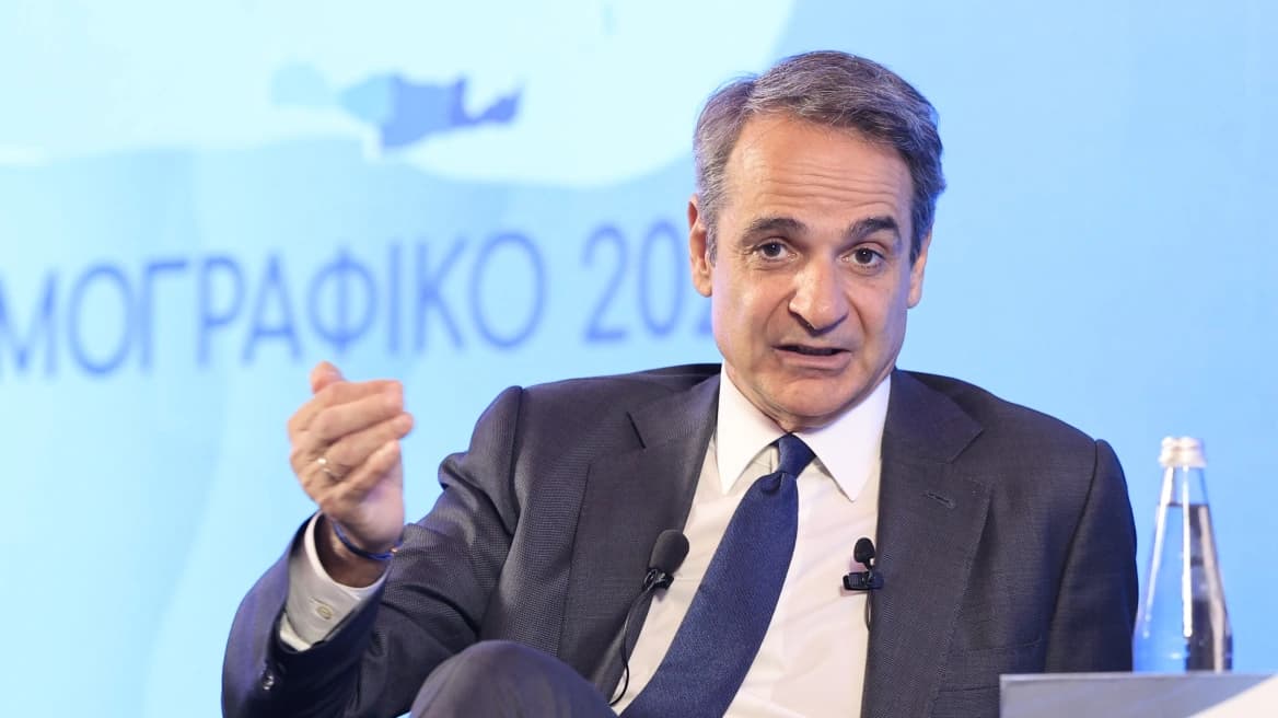 Mitsotakis: €150 emergency child support in June – Work underway on a new “Spiti Mou” housing program