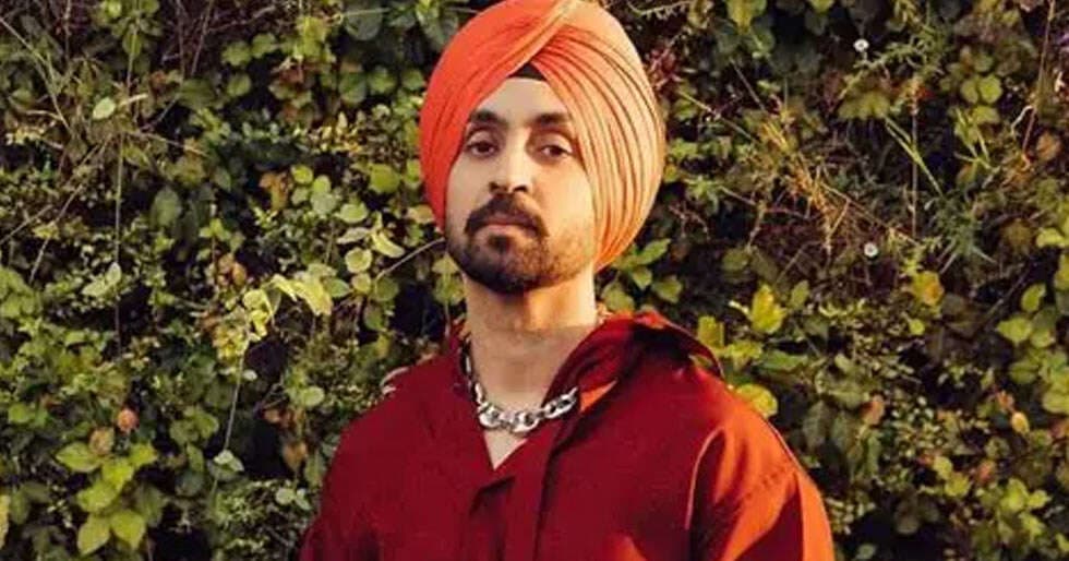 Diljit Dosanjh Brings Main Vaapas Aaunga Trailer to a Packed Toronto Stadium