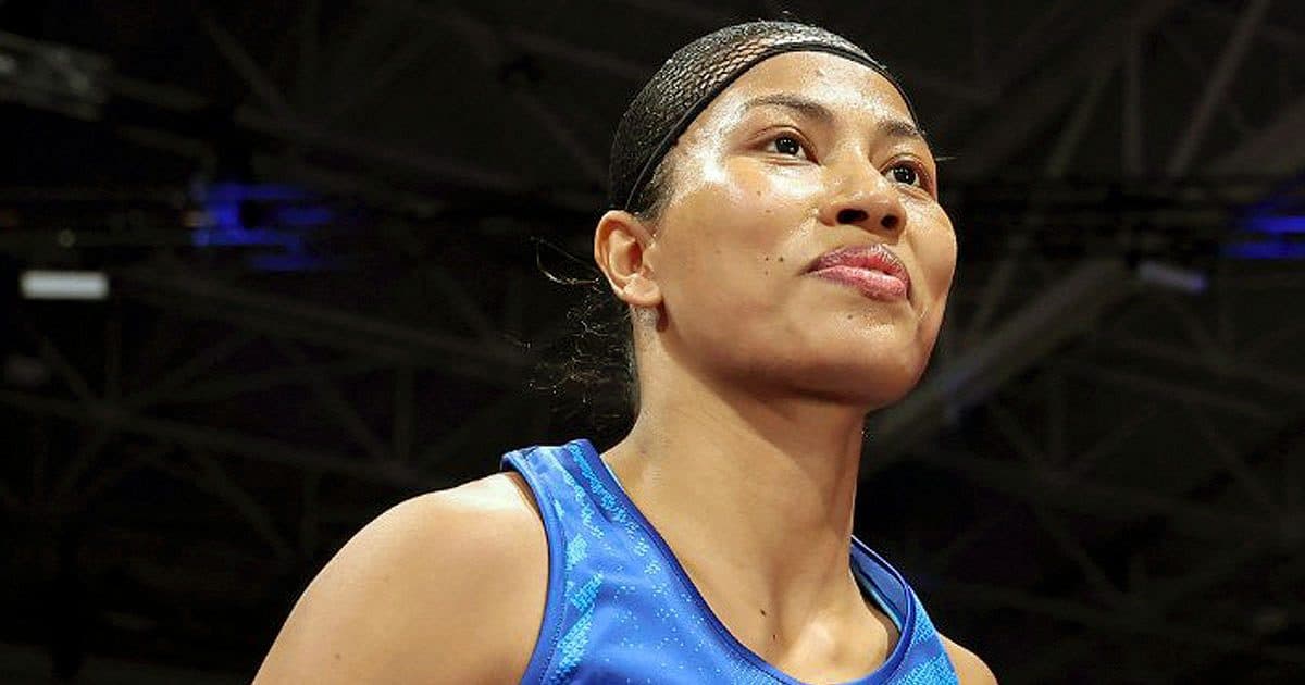 Triumphant Indian Boxers Get Grand Welcome Home