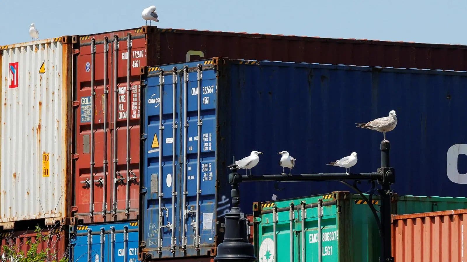 Nhava Sheva transporters call off proposed stir after port authority meeting