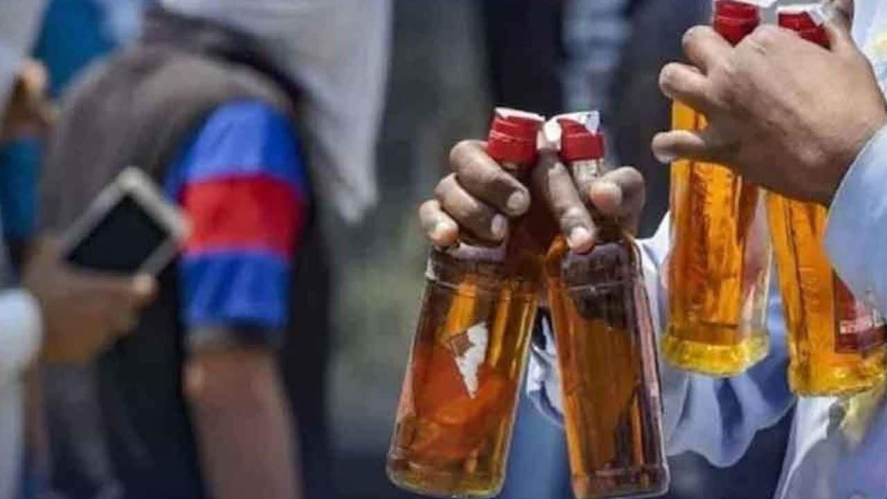 Pune hooch tragedy : 12 dead , 3 critical after consuming suspected spurious liquor ; 8 arrested