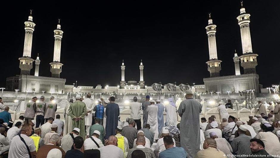Saudi Arabia: 1.5 million join Hajj pilgrimage despite war