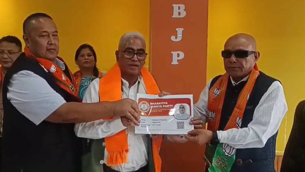 Former West Shillong MLA Mohendro Rapsang rejoins politics, inducted into BJP with no ticket assurances