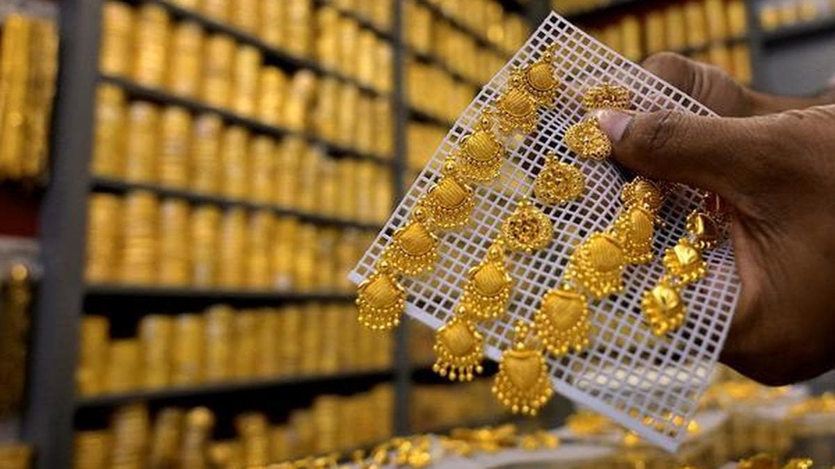 Today’s Gold Rate in India May 18: Gold prices down in Ahmedabad, Mumbai, Kolkata, Bengaluru, Delhi