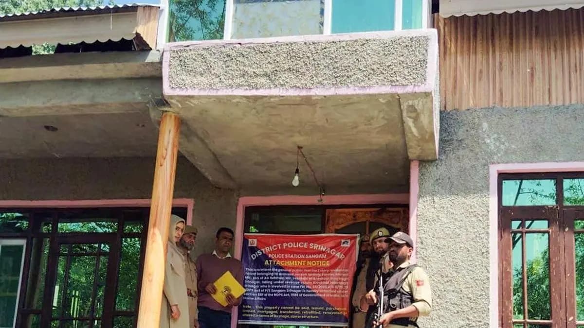 Kashmir widens anti-narcotics drive to choke illicit financial networks