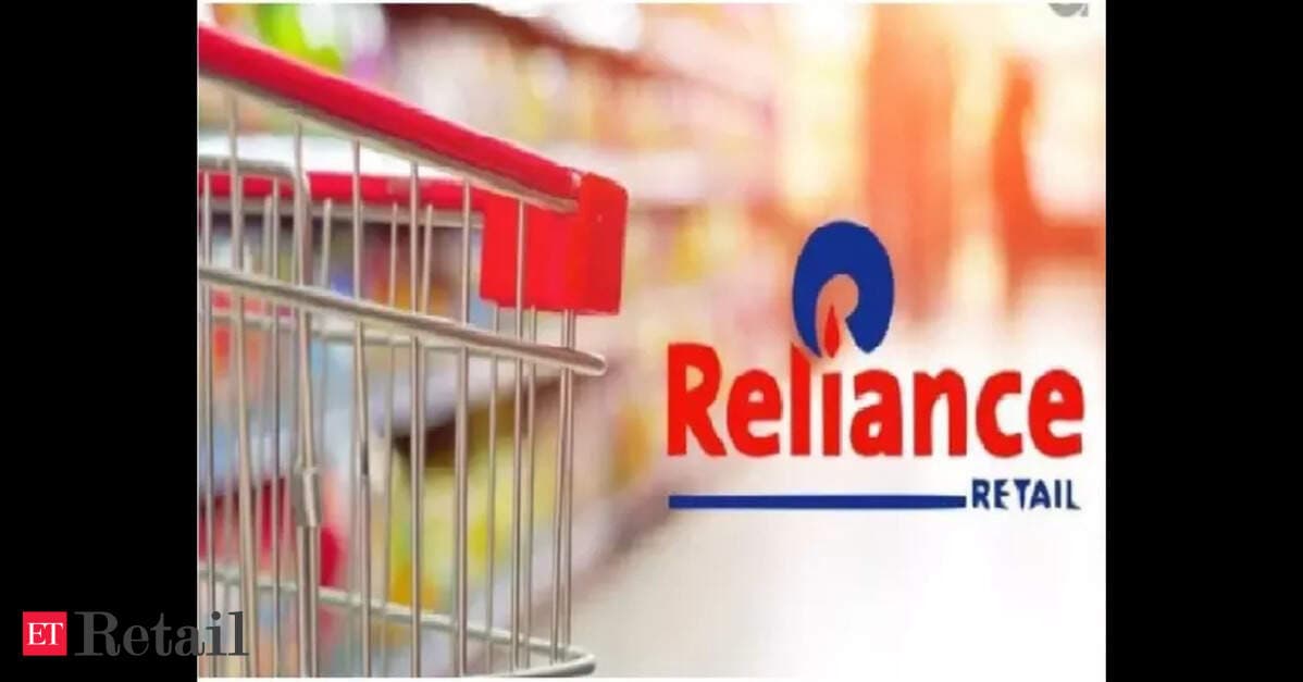 Reliance Industries : Reliance Retail luxury arm surges 45 % in FY26 , losses halve , ETRetail