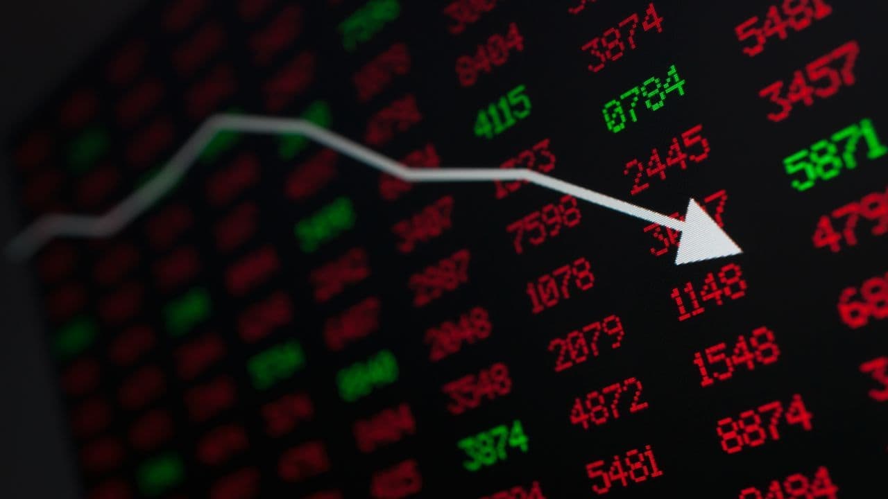 IRFC shares fall 5 % as govt to sell up to 2 % stake via OFS
