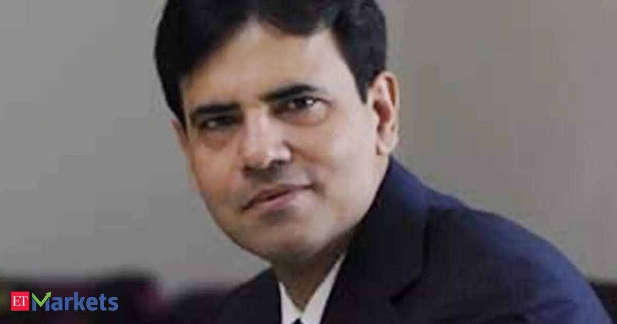 Macro worries cloud markets, but domestic fundamentals offer cushion: Sandip Sabharwal