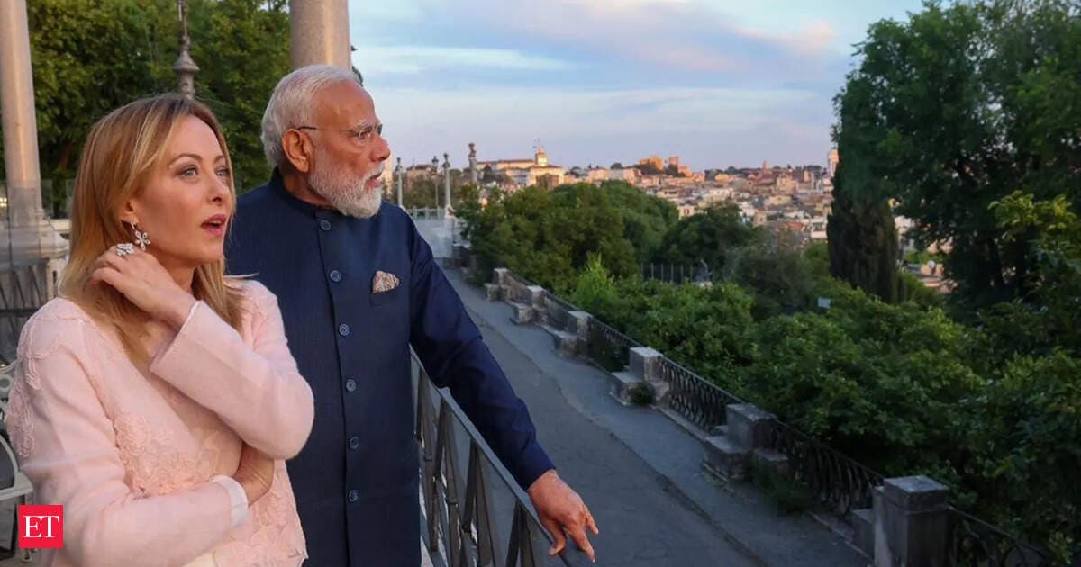 PM Modi, Italian PM Meloni visit Colosseum after dinner, share pictures
