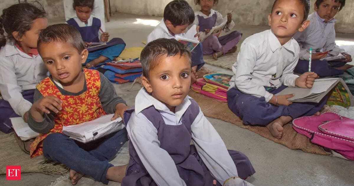 Girls shouldn't give up education due to lack of sanitary napkins, gender-segregated toilets in schools: Supreme Court