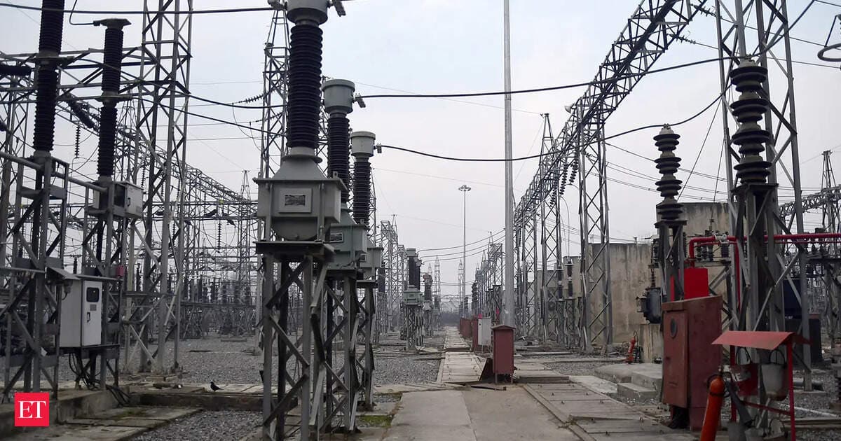 Delhi peak power demand hits all-time high of 8,748 MW amid heatwave conditions