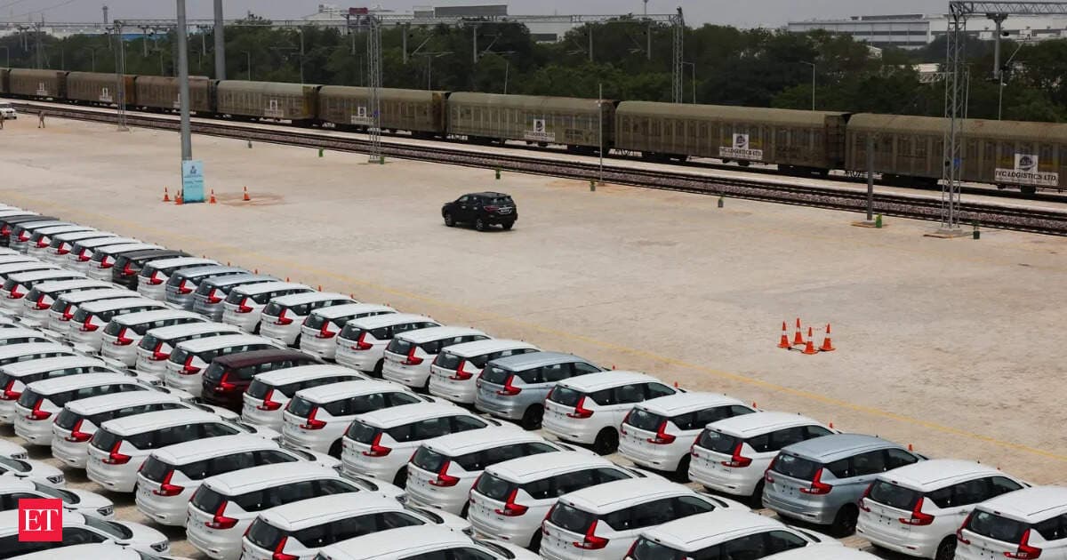 Maruti Suzuki records 1 million vehicle dispatches through in-plant railway sidings in Gujarat, Haryana
