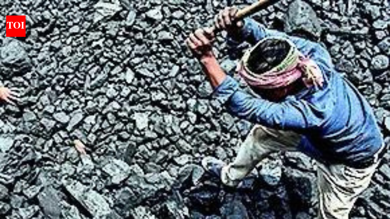Another coal scam case falls flat , ex - minister Subodh Kant Sahay brother let off