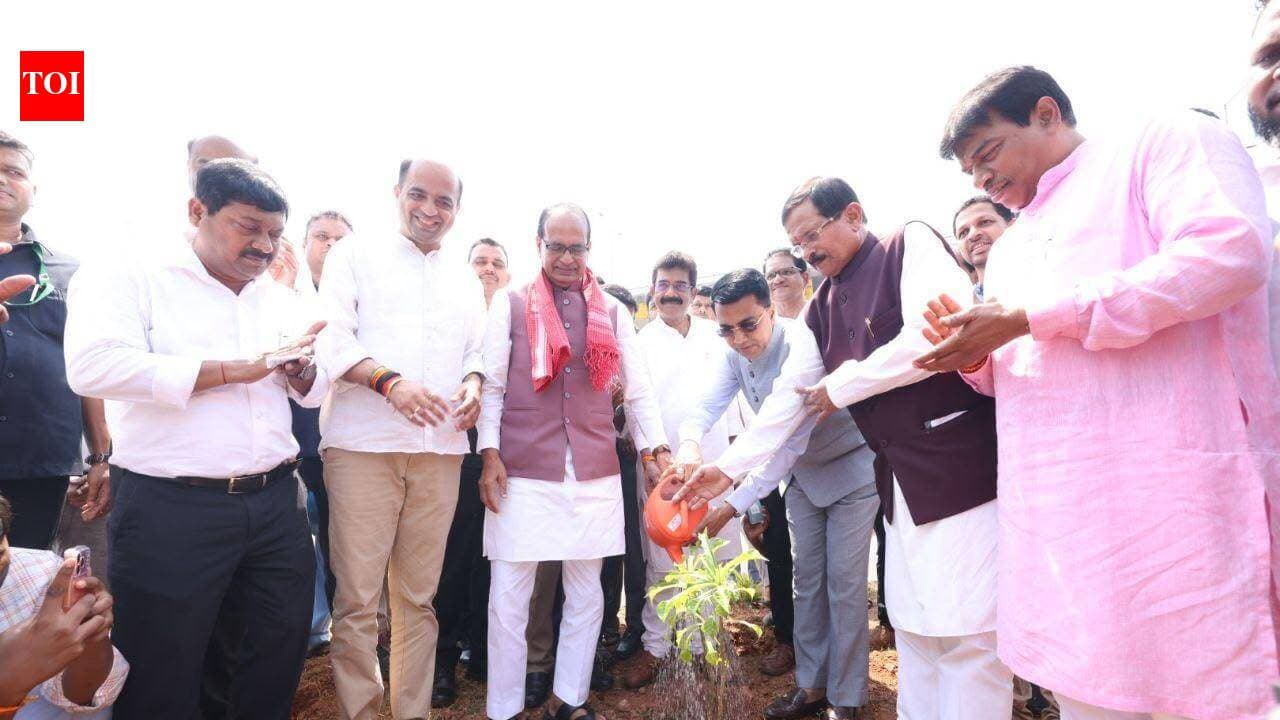 Centre promises support for coconut, cashew farming in Goa