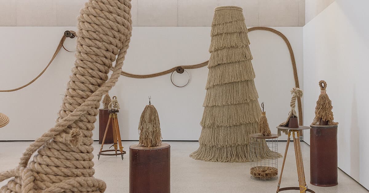 LR Vandy tells stories of labor, movement, and collective resistance through rope sculptures