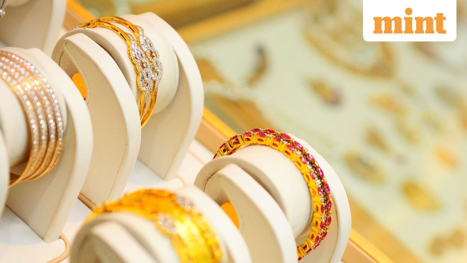 Gold, silver prices today: Check retail rates of 24K, 22K gold, 999 silver on 10 May in Delhi, Mumbai and Kolkata