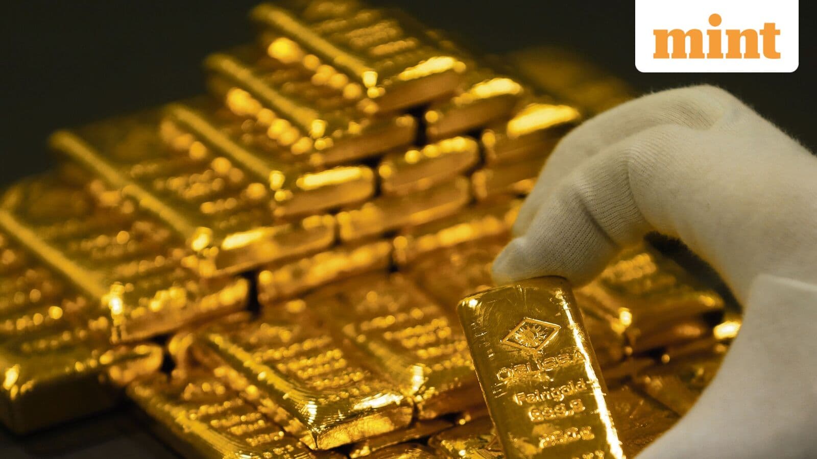 Gold buying for investment purposes also makes it easier to reduce imports of actual bullion